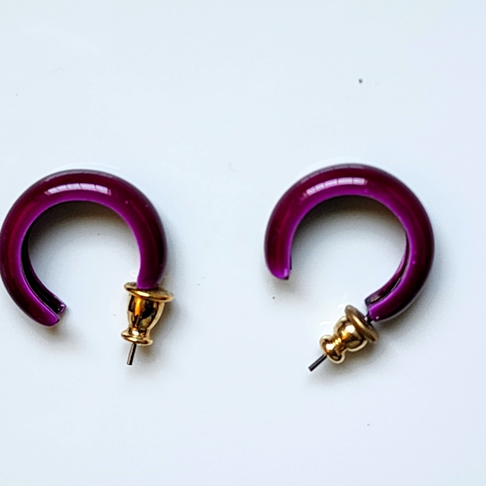 Vintage small hoop earrings